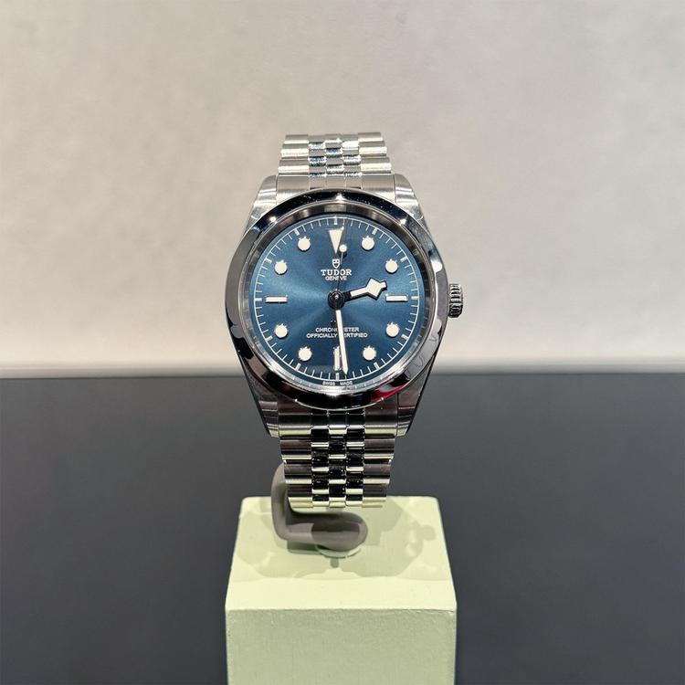 Tudor Black Bay 41 CPO M79680-0002CPO Blaues Zifferblatt