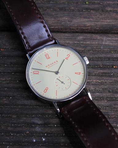 NOMOS Glashütte Tangente Neomatik 41 Update 182 Blaues Zifferblatt